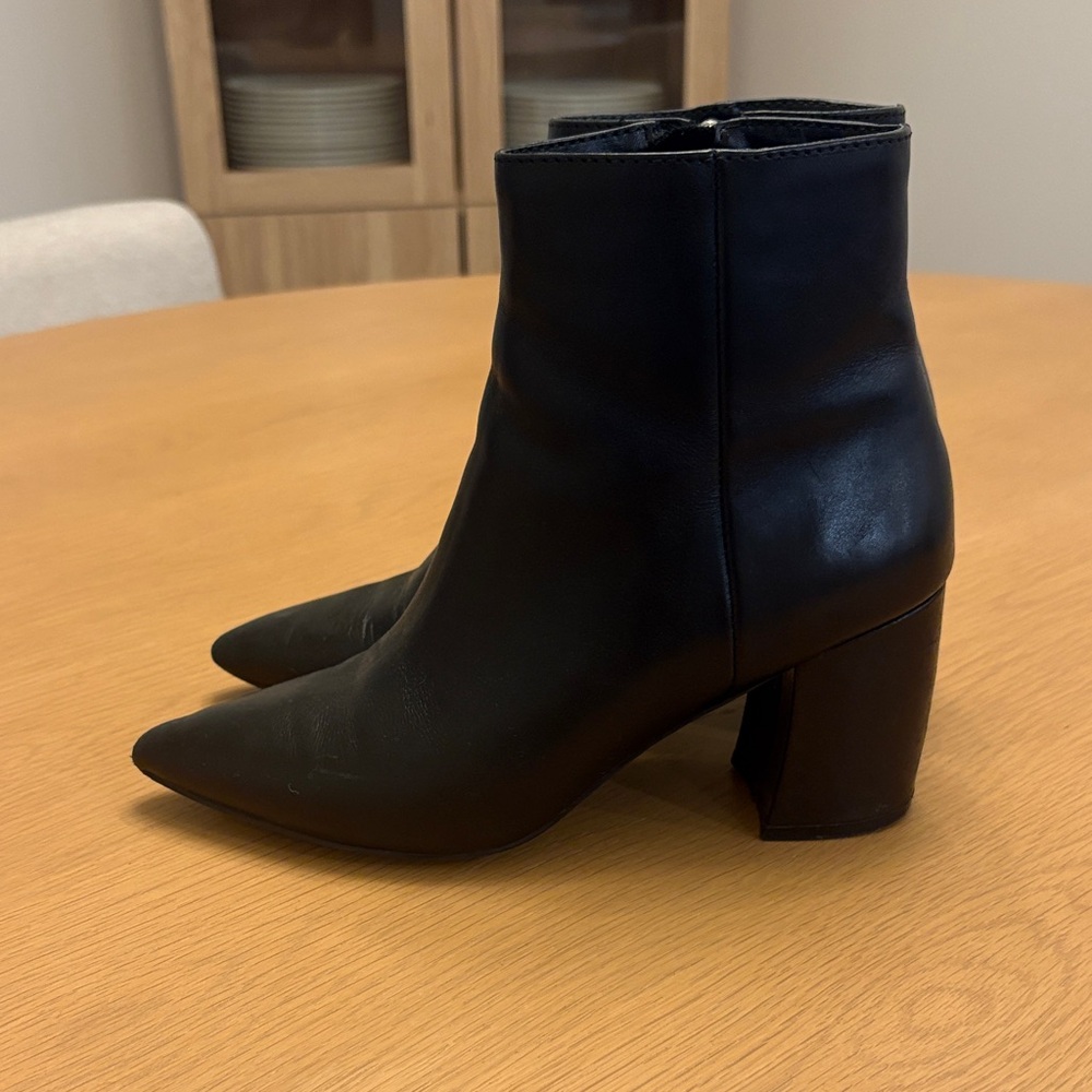Steve Madden Boots